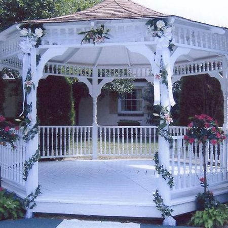 Hotel Carlisle & Embers Convention Center المظهر الخارجي الصورة