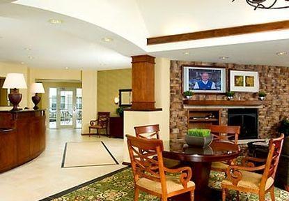 Hotel Carlisle & Embers Convention Center المظهر الخارجي الصورة