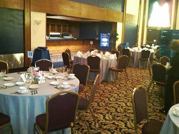 Hotel Carlisle & Embers Convention Center المظهر الخارجي الصورة